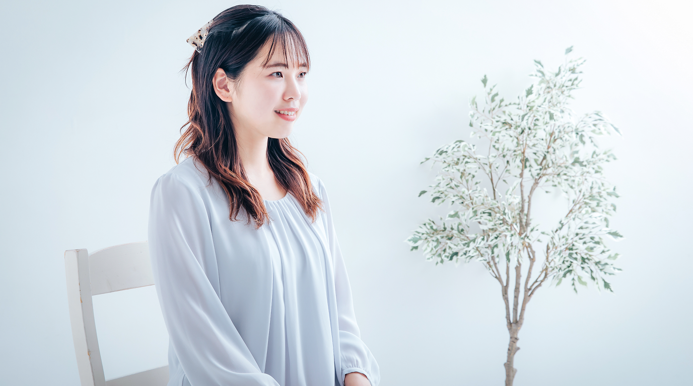 笑顔で寄り添うママさんアドバイザー